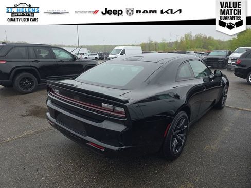 Used 2024 Dodge Charger Daytona Scat Pack w/ Plus Group AWD/4WD image 5