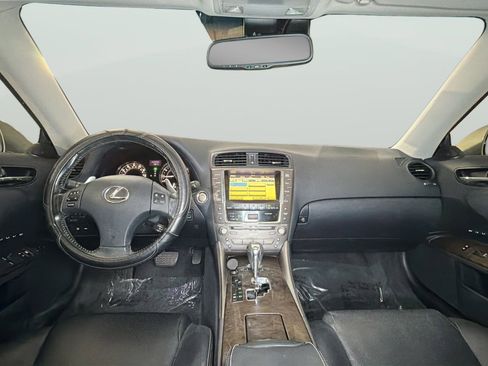 Used 2010 Lexus IS 350C RWD image 30