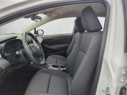 Used 2024 Toyota Corolla LE image 12