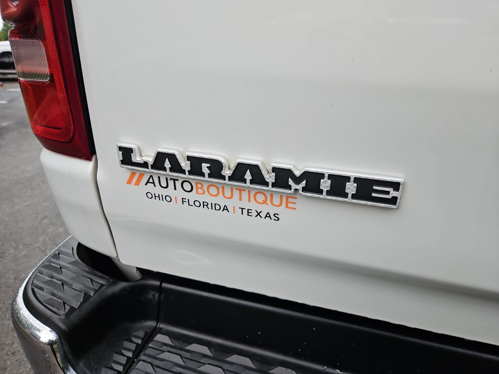Used 2019 RAM 1500 Laramie RWD image 16