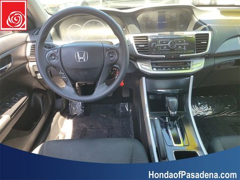 Used 2015 Honda Accord LX image 10
