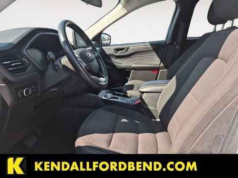 Certified 2024 Ford Escape Active AWD/4WD image 11