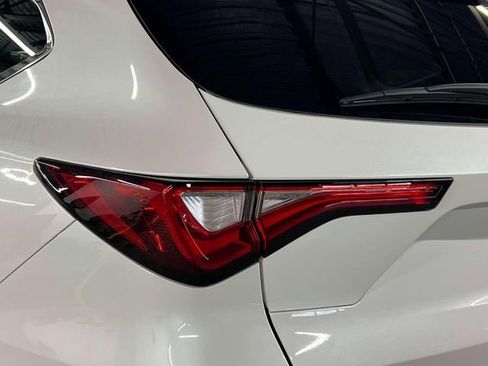 Used 2023 Acura MDX SH-AWD image 8