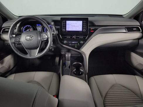 Used 2023 Toyota Camry SE FWD image 25