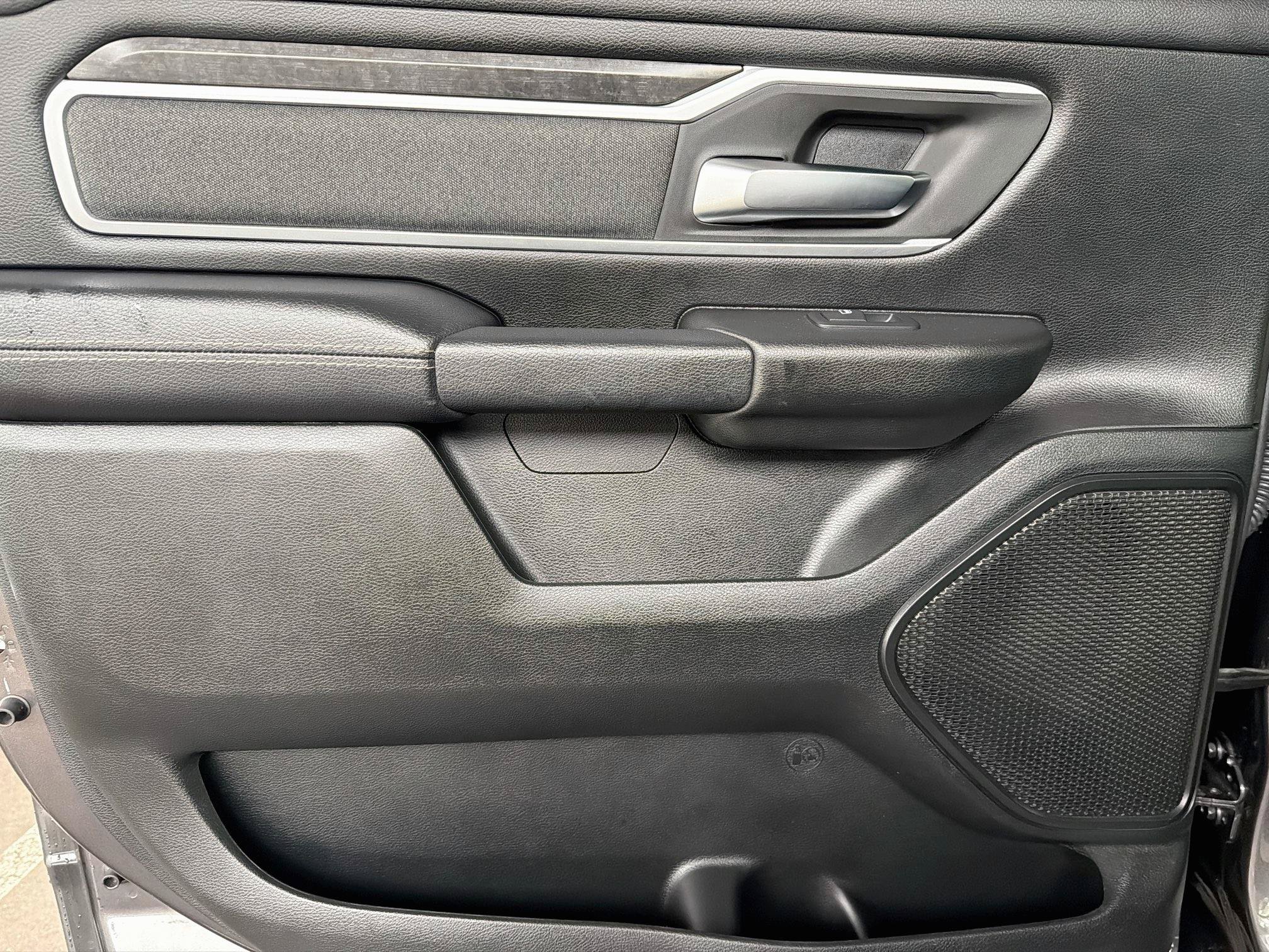 Used 2020 RAM 1500 Big Horn AWD/4WD image 25