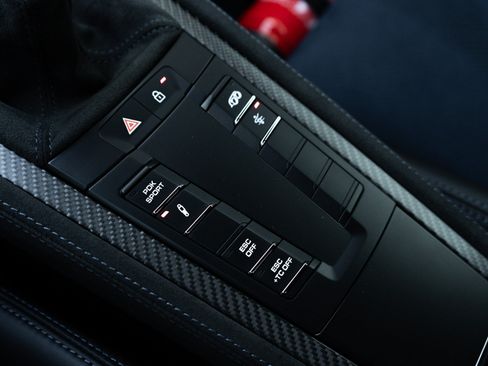 Used 2023 Porsche 718 Cayman GT4 RS RWD image 22