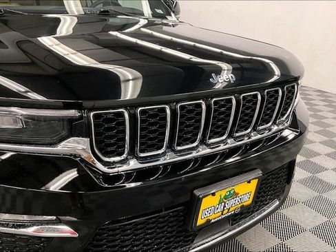 Used 2023 Jeep Grand Cherokee 4WD 4xe image 34