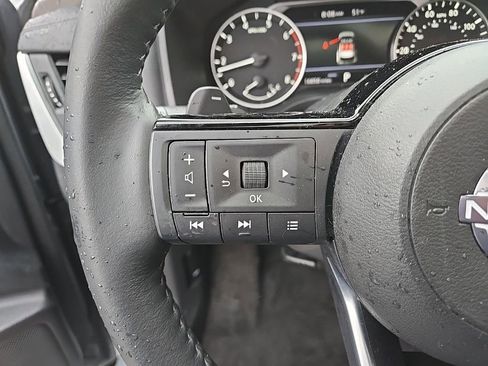 Used 2023 Nissan Rogue SV w/ SV Premium B Package AWD/4WD image 20