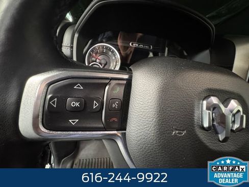 Used 2019 RAM 1500 Laramie AWD/4WD image 18
