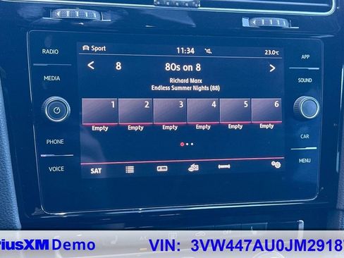 Used 2018 Volkswagen GTI SE FWD image 28