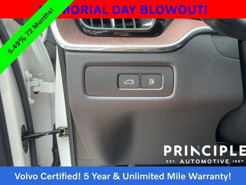 Certified 2023 Volvo XC60 T8 Plus AWD/4WD image 26