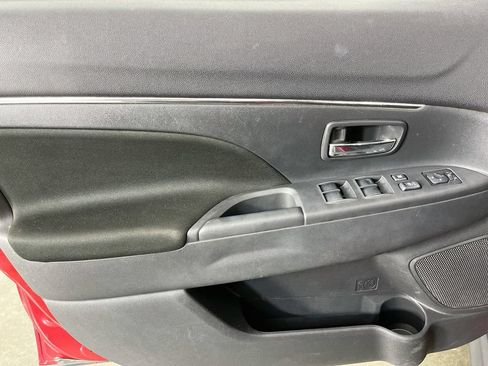 Used 2023 Mitsubishi Outlander Sport LE AWD/4WD image 26
