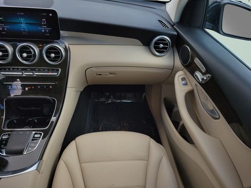 Certified 2022 Mercedes-Benz GLC 300 image 15