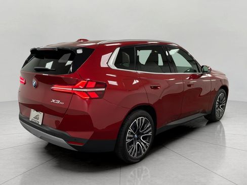 Used 2026 BMW X3 xDrive30i w/ Premium Package AWD/4WD image 3