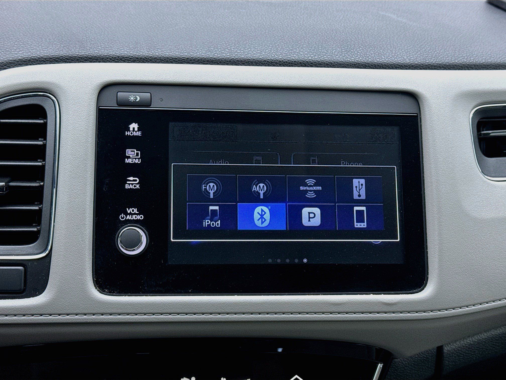 Used 2019 Honda HR-V EX image 11