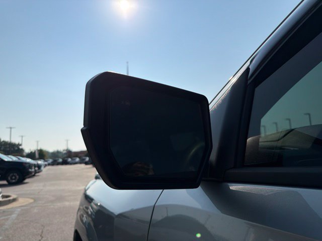 Used 2026 Chevrolet Colorado W/T RWD image 30