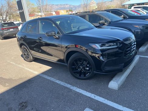 Used 2024 Honda HR-V Sport image 1