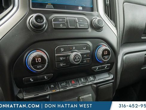 Used 2021 Chevrolet Silverado 1500 LT AWD/4WD image 9