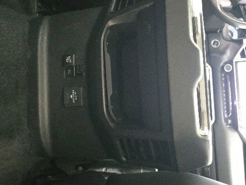 Certified 2022 Toyota Tundra Limited w/ Power Package AWD/4WD image 9