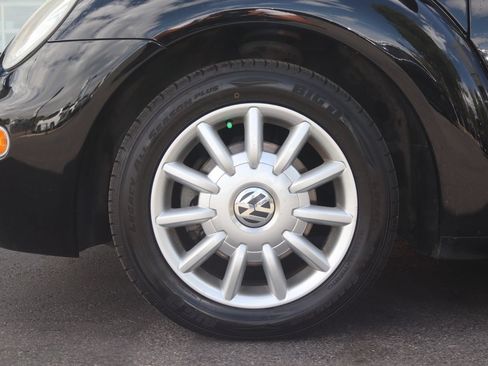 Used 2004 Volkswagen Beetle GLS FWD image 20