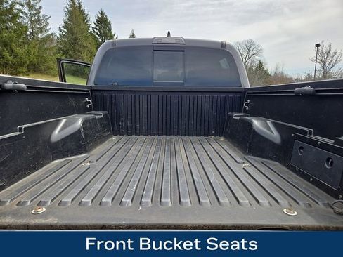 Used 2020 Toyota Tacoma SR5 image 27