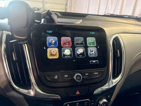 Used 2018 Chevrolet Equinox Premier AWD/4WD image 28
