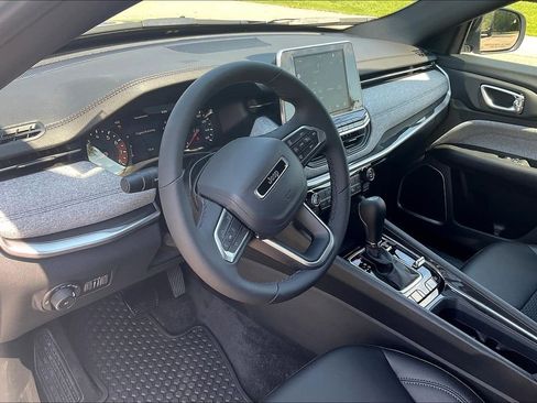 New 2025 Jeep Compass Latitude w/ Convenience Group image 6