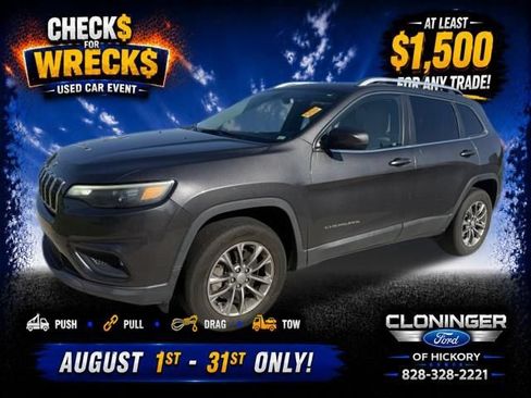 Used 2019 Jeep Cherokee Latitude Plus w/ Cold Weather Group AWD/4WD image 1