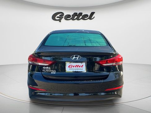 Used 2018 Hyundai Elantra SE FWD image 6