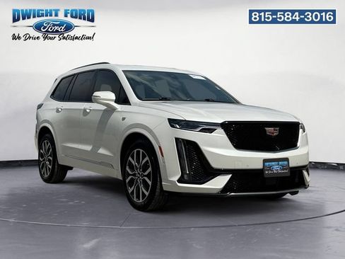Used 2024 Cadillac XT6 Sport w/ Technology Package AWD/4WD image 7