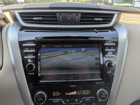 Used 2016 Nissan Murano Platinum w/ Platinum Technology Package AWD/4WD image 24
