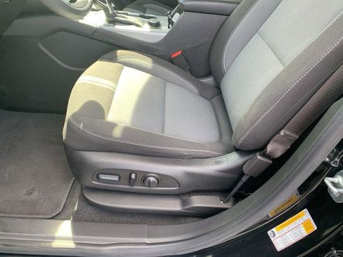 Used 2023 Chevrolet Blazer LT w/ Convenience Package AWD/4WD image 19