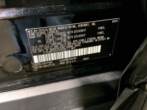 Certified 2025 Toyota RAV4 LE AWD/4WD image 37