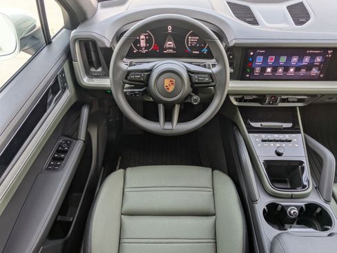 New 2026 Porsche Cayenne image 15