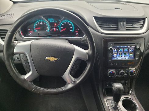 Used 2017 Chevrolet Traverse LT FWD image 22