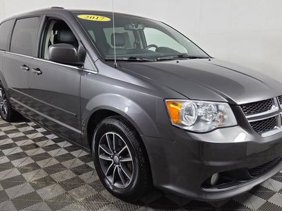Used 2017 Dodge Grand Caravan SXT w/ Driver Convenience Group