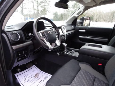 Used 2018 Toyota Tundra TRD Sport image 13