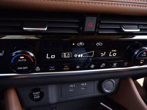 New 2026 Nissan Rogue Platinum w/ Platinum Premium Package image 18