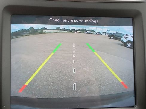 Used 2022 Jeep Cherokee Latitude Lux FWD image 24
