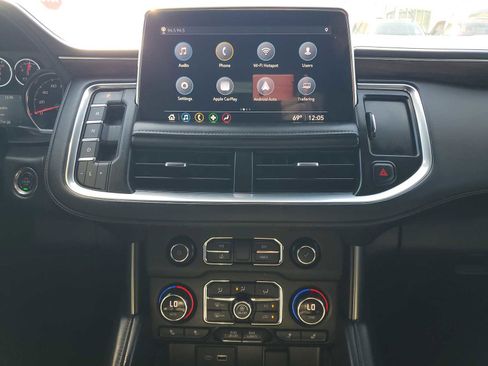 Certified 2021 Chevrolet Tahoe Z71 w/ Z71 Signature Package image 13