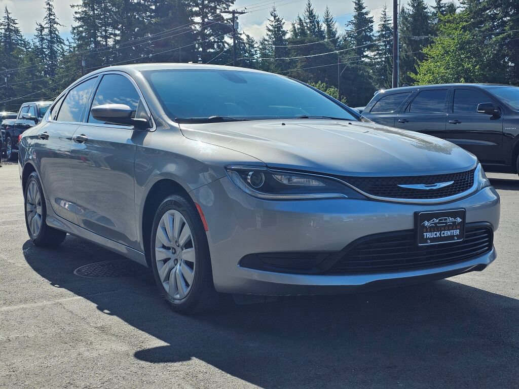 Used 2016 Chrysler 200 LX FWD image 7