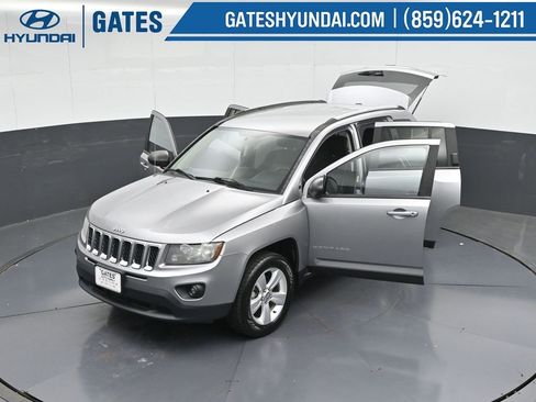 Used 2016 Jeep Compass Sport w/ Power Value Group image 46
