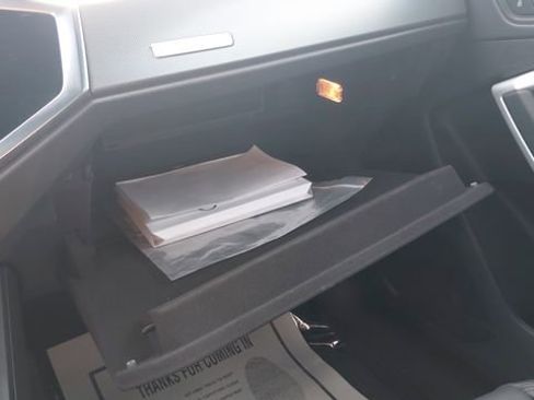 Used 2025 Audi Q3 2.0T Premium image 22