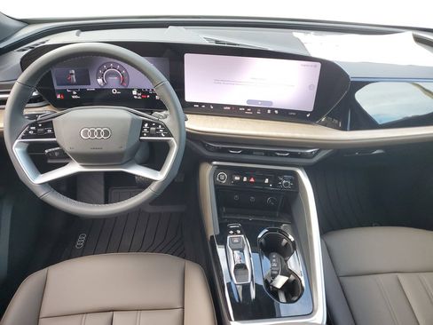 New 2026 Audi Q5 Premium Plus AWD/4WD image 3