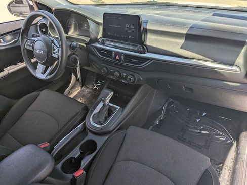 Used 2023 Kia Forte LXS image 10