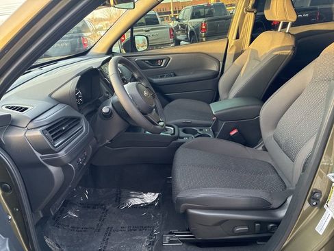 Used 2025 Subaru Forester Premium image 16