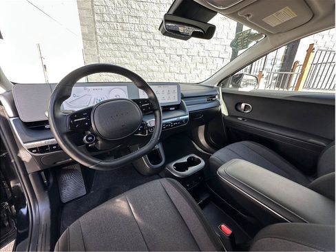 Used 2024 Hyundai Ioniq 5 SEL AWD/4WD image 2