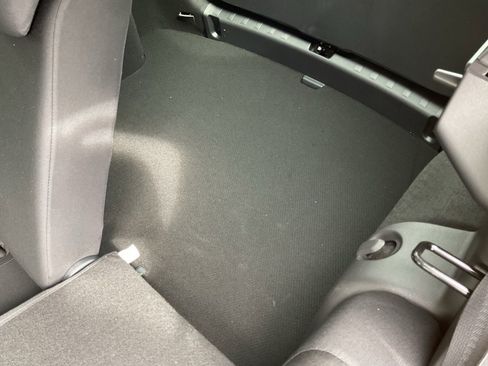 New 2025 Nissan Kicks Play S image 15