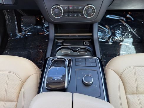 Used 2019 Mercedes-Benz GLS 450 4MATIC image 15