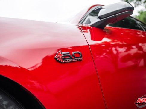 Used 2024 Ford Mustang GT RWD image 32